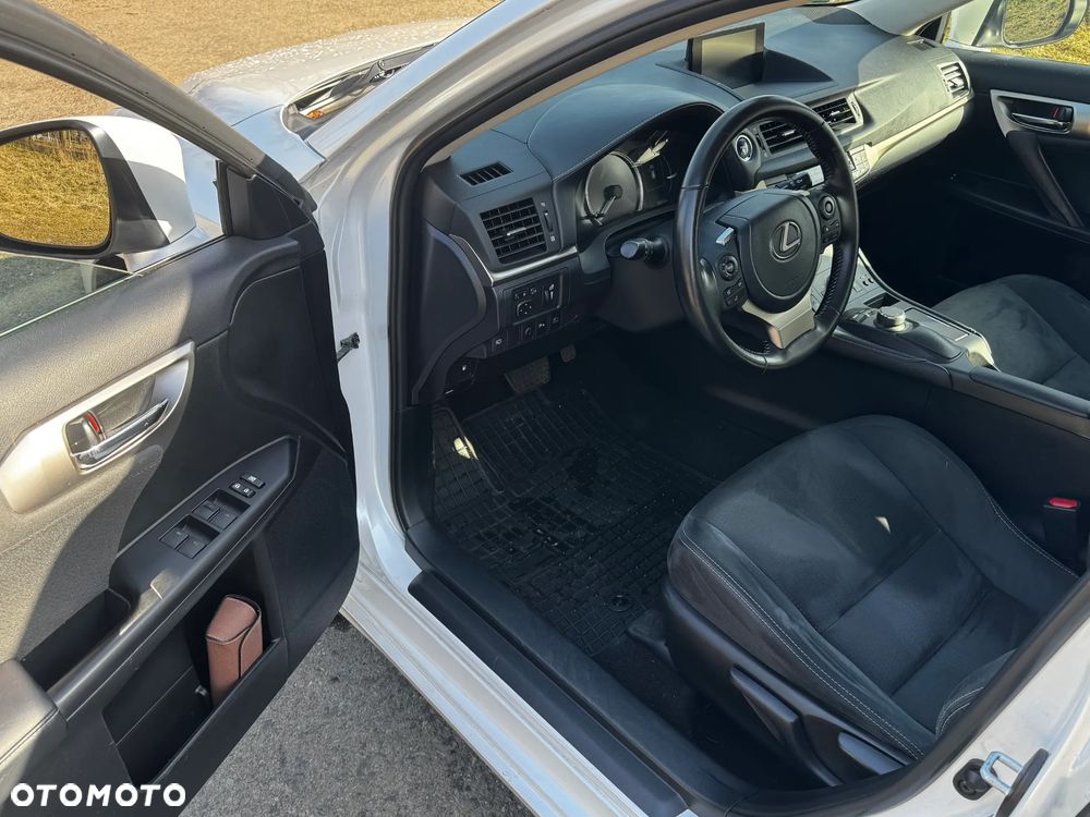 Lexus CT 200h Elegance - 13
