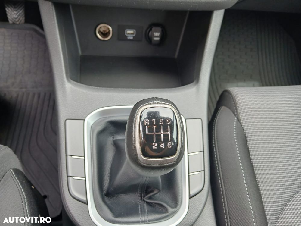 Hyundai i30 1.5 110CP M/T Comfort - 15