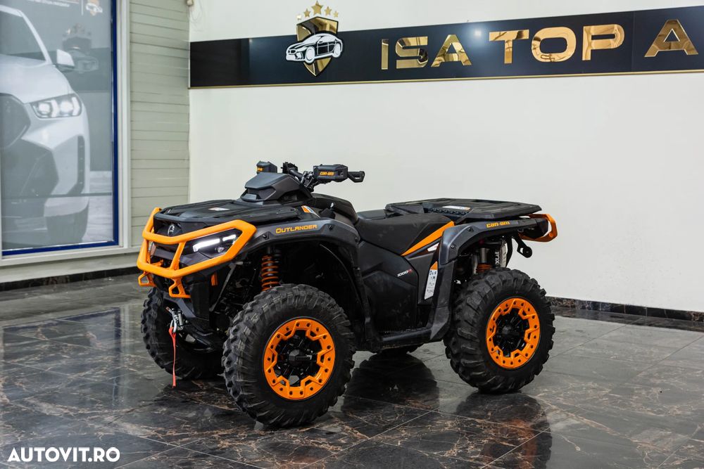 Can-Am Outlander - 2
