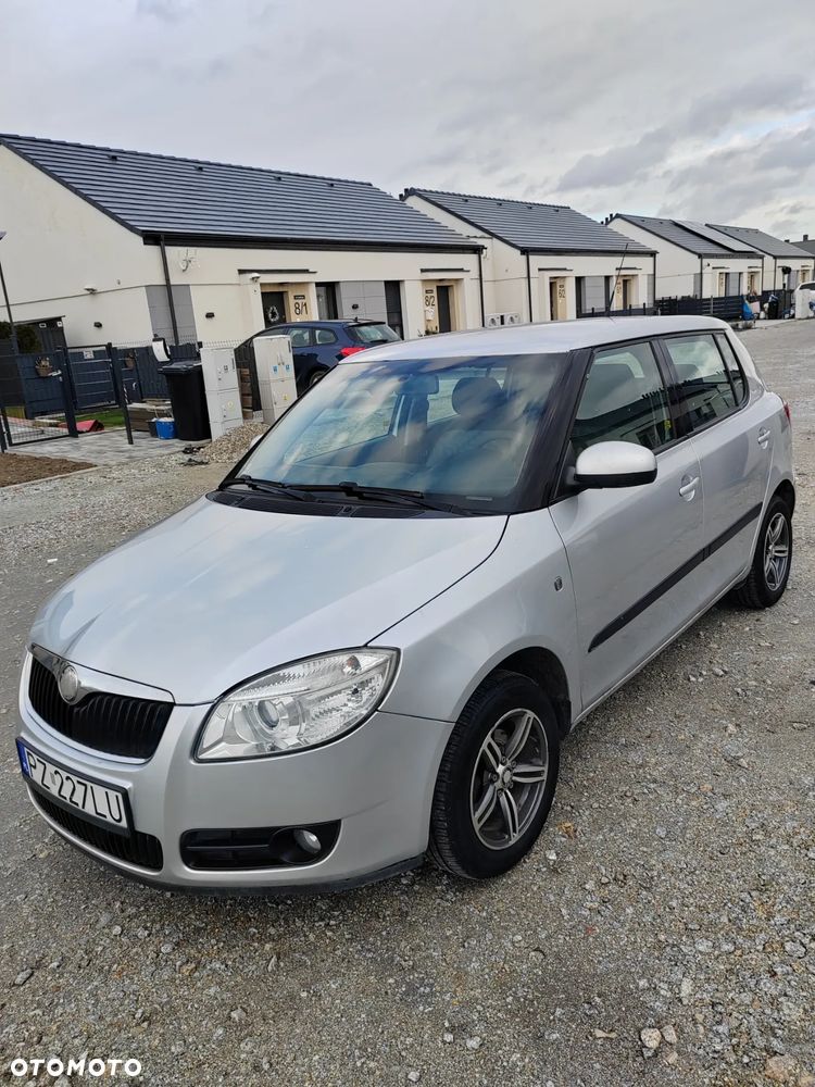 Skoda Fabia 1.2 HTP Ambiente - 9