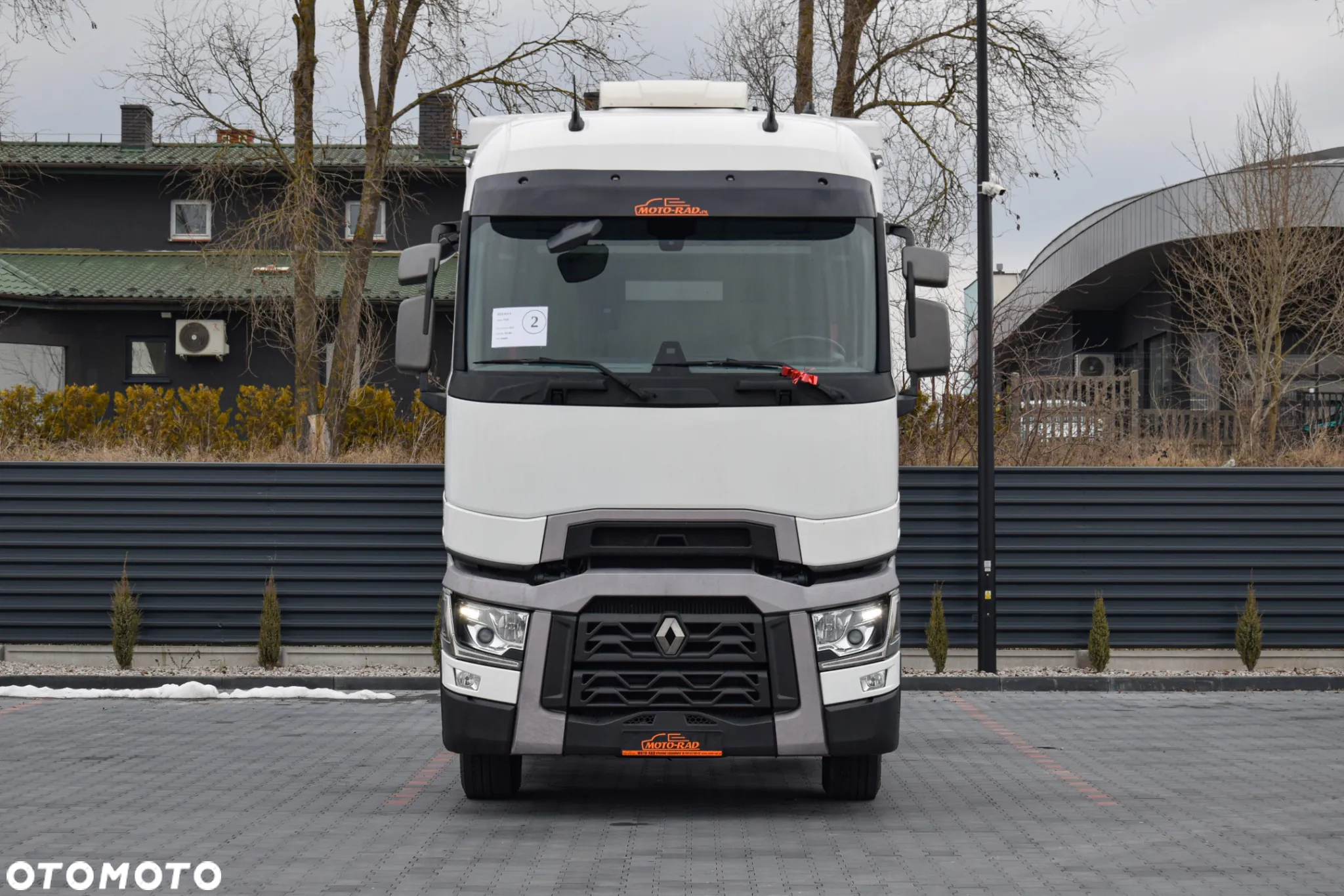 Renault T520 COMFORT / KLIMATYZACJA POSTOJOWA / ACC / LEDY / XENON / 2 ZBIORNIKI / NISKI PRZEBIEG / SERWISOWANY / SPROWADZONY - 2