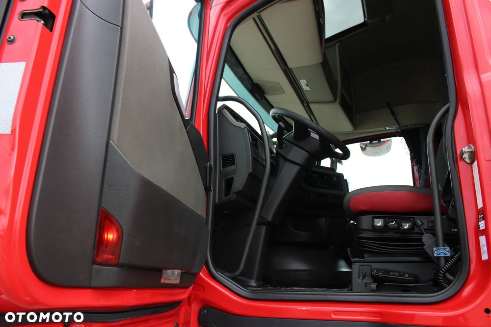 Volvo FH4 500 *E5*EEV / HYDRAULIKA / PEŁNY SPOILER/ *SERWIS FR*/ SUPER STAN / - 27