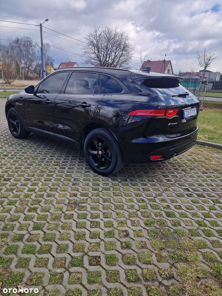 Jaguar F-Pace 2.0 i4P AWD Prestige - 9