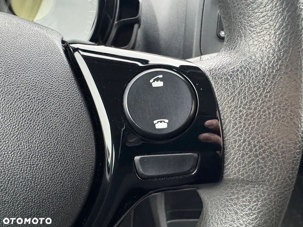 Toyota Aygo x - 21