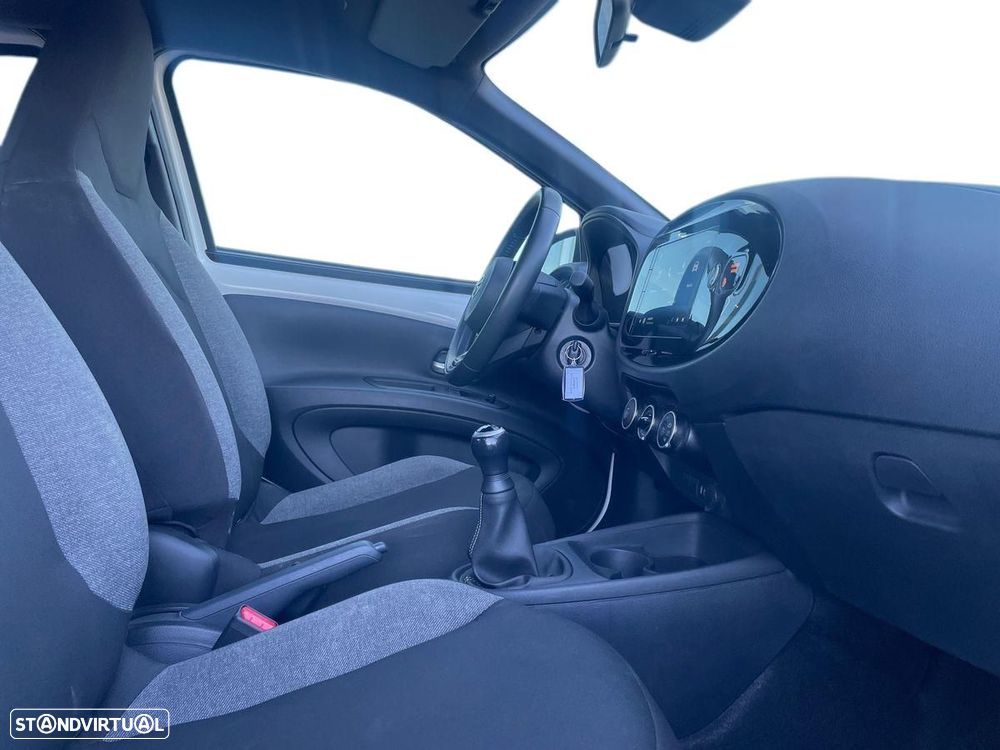 Toyota Aygo X 1.0 Play - 7