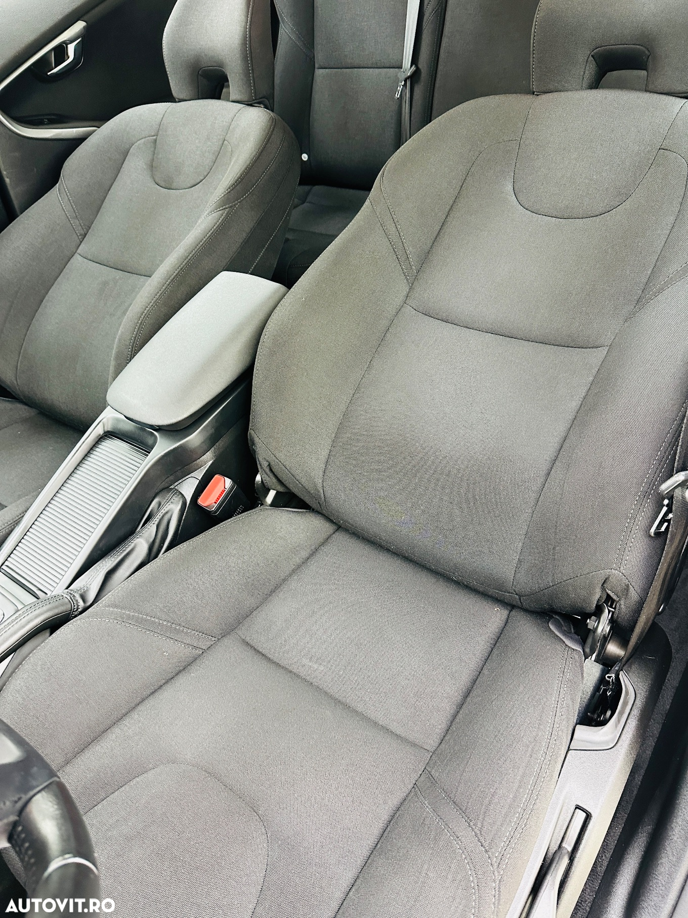 Volvo V40 - 19