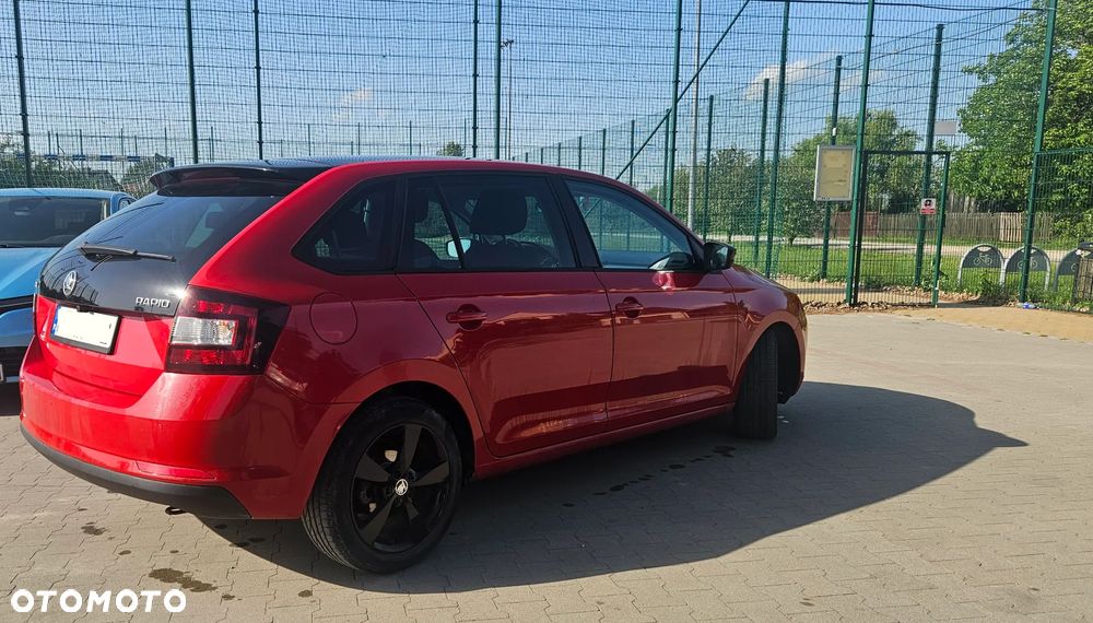Skoda RAPID Spb 1.6 TDI DPF Elegance Max - 3