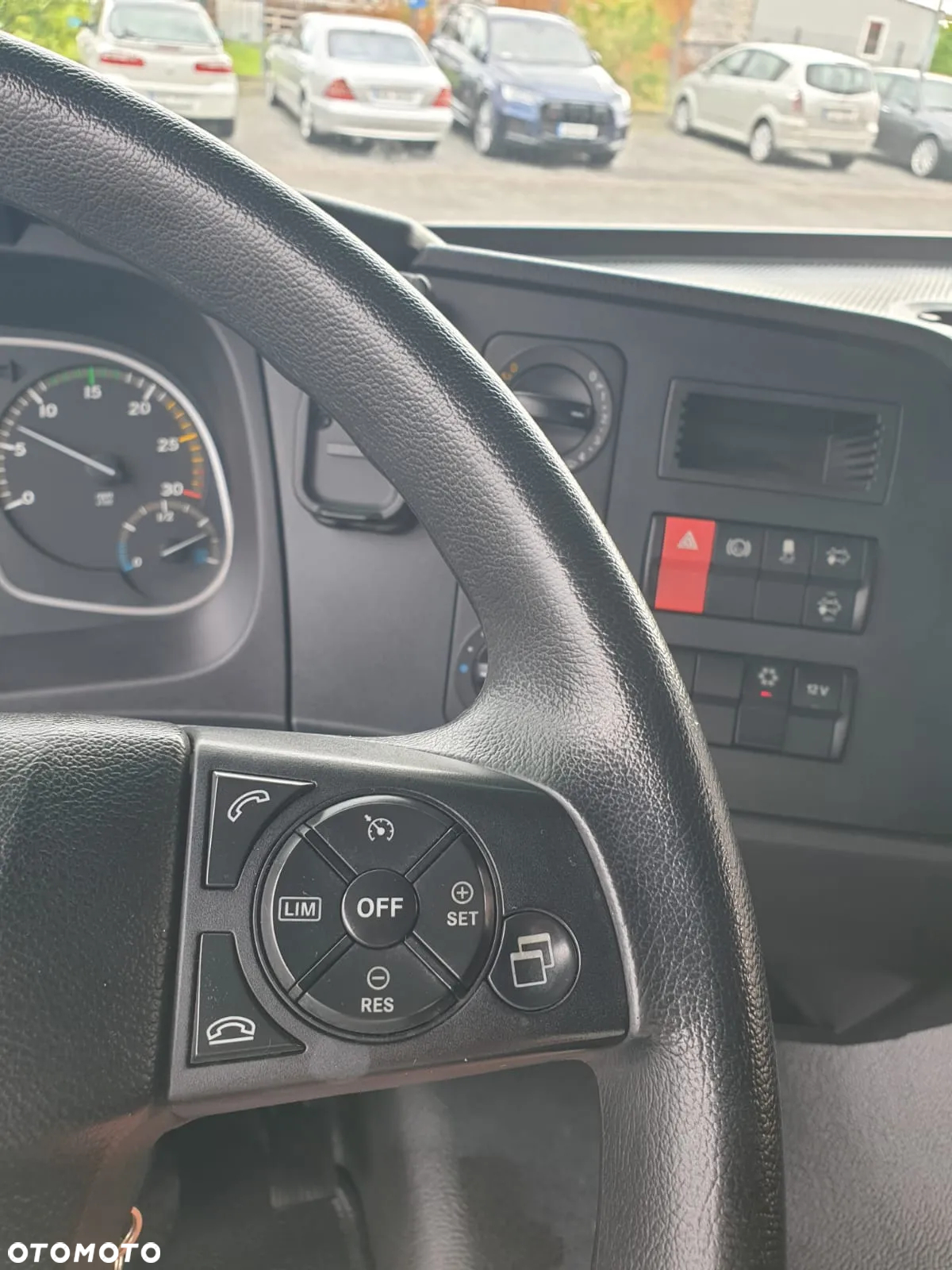 Mercedes-Benz ATEGO 818 L PLANDEKA + WINDA 3 FOTELE KLIMA PODUSZKI - 21