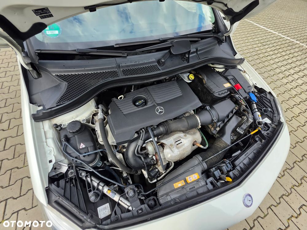 Mercedes-Benz Klasa B 200 BlueEFFICIENCY Edition 1 - 29