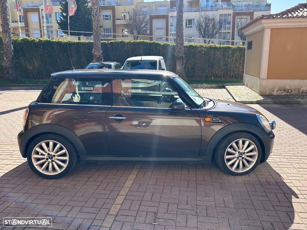 MINI 3 Portas Cooper D - 15