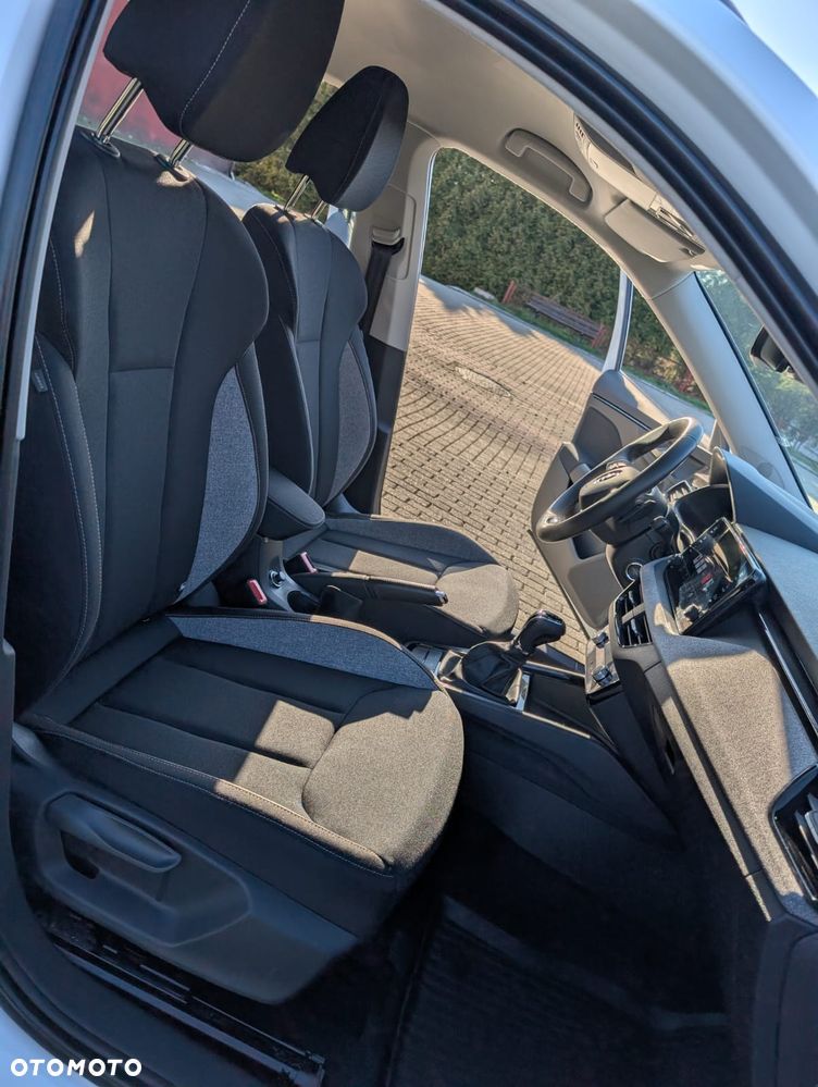 Skoda Kamiq 1.0 TSI Selection DSG - 34