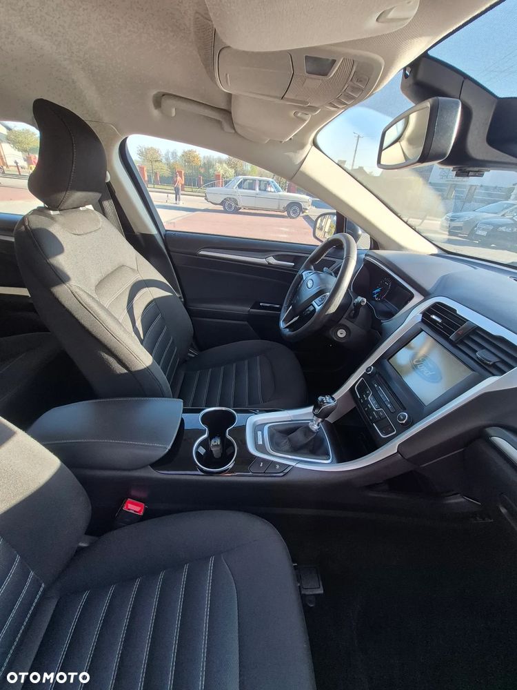 Ford Mondeo - 9