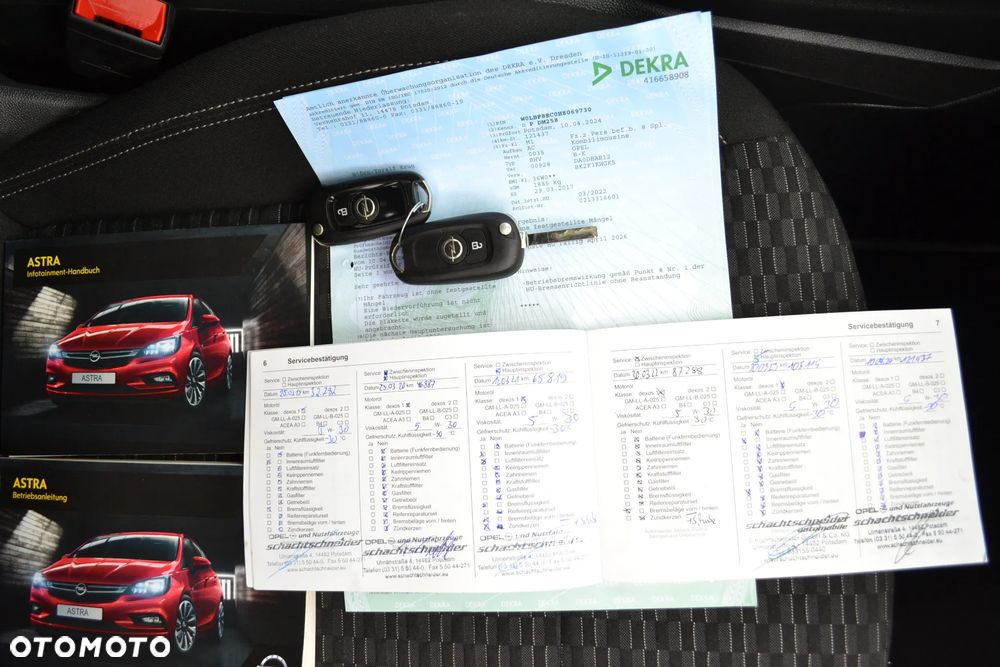 Opel Astra 1.4 T Enjoy - 37