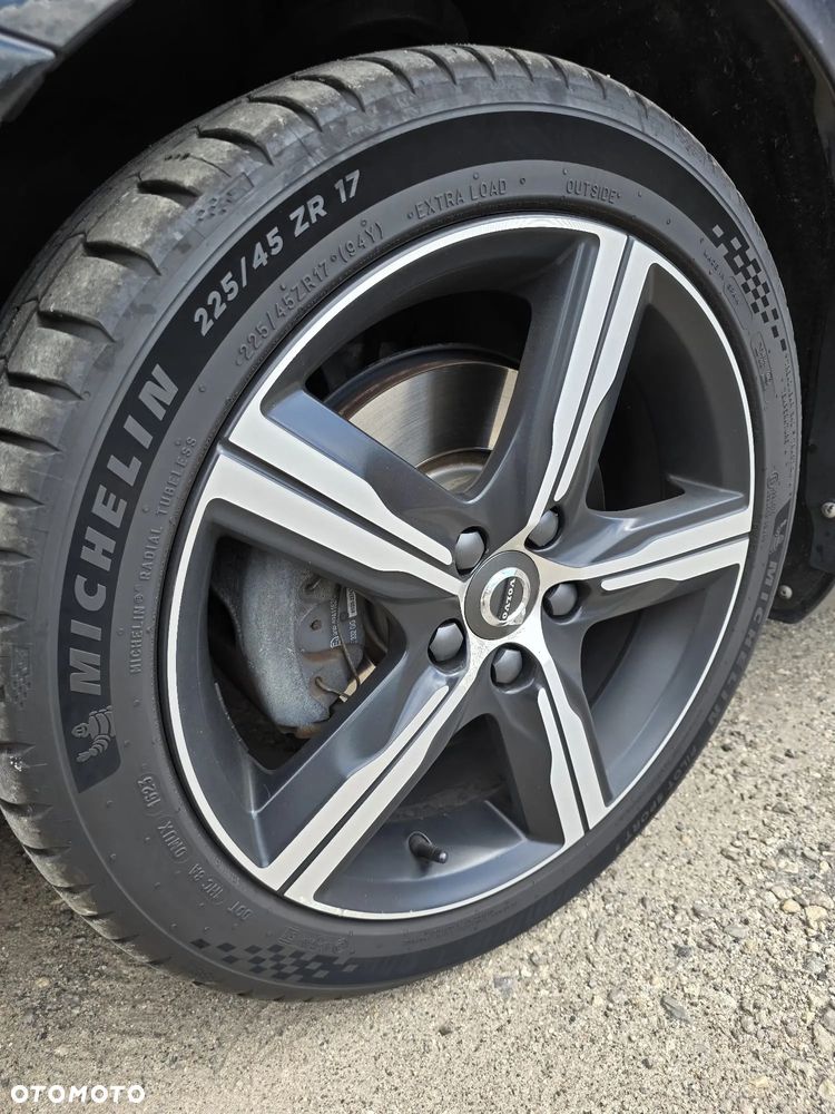 Volvo V40 - 37