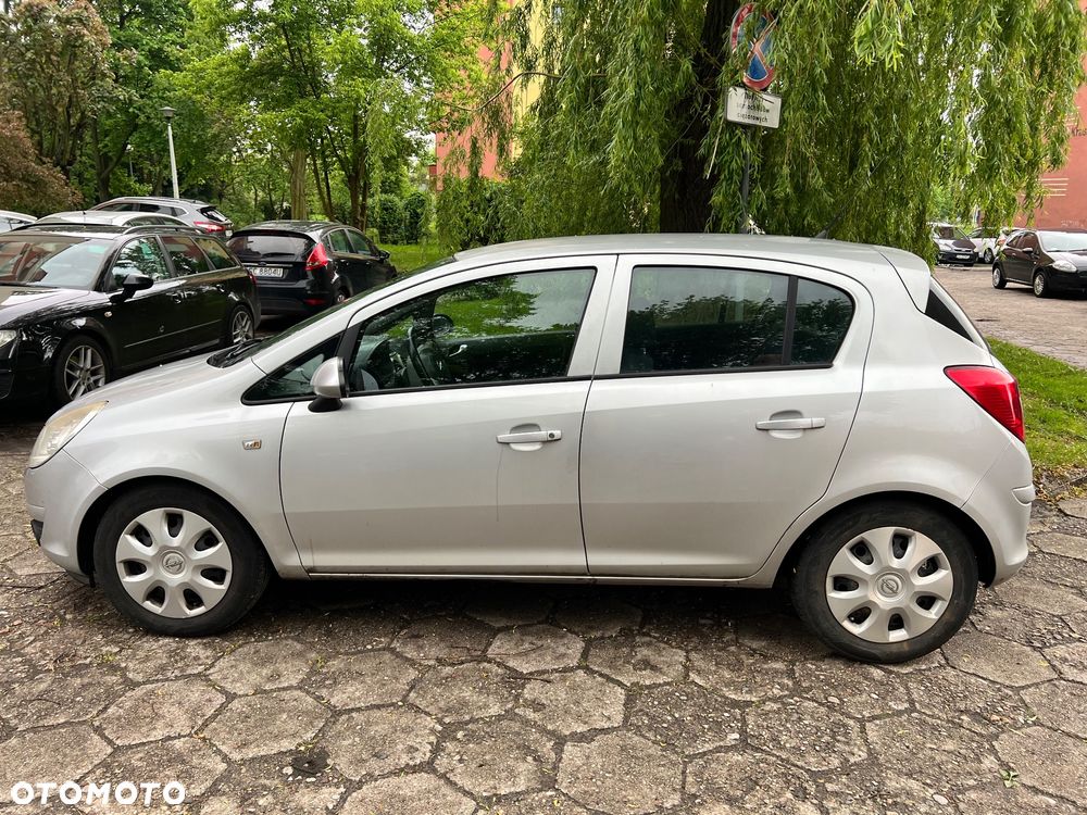 Opel Corsa 1.2 16V Cosmo - 6