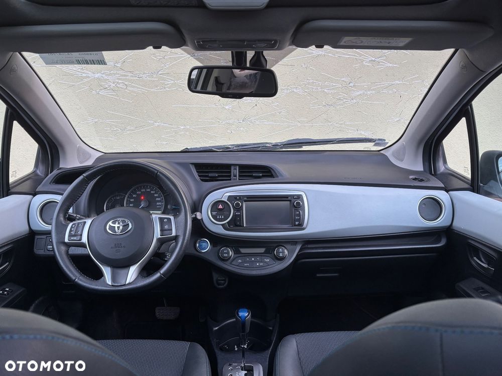 Toyota Yaris - 9
