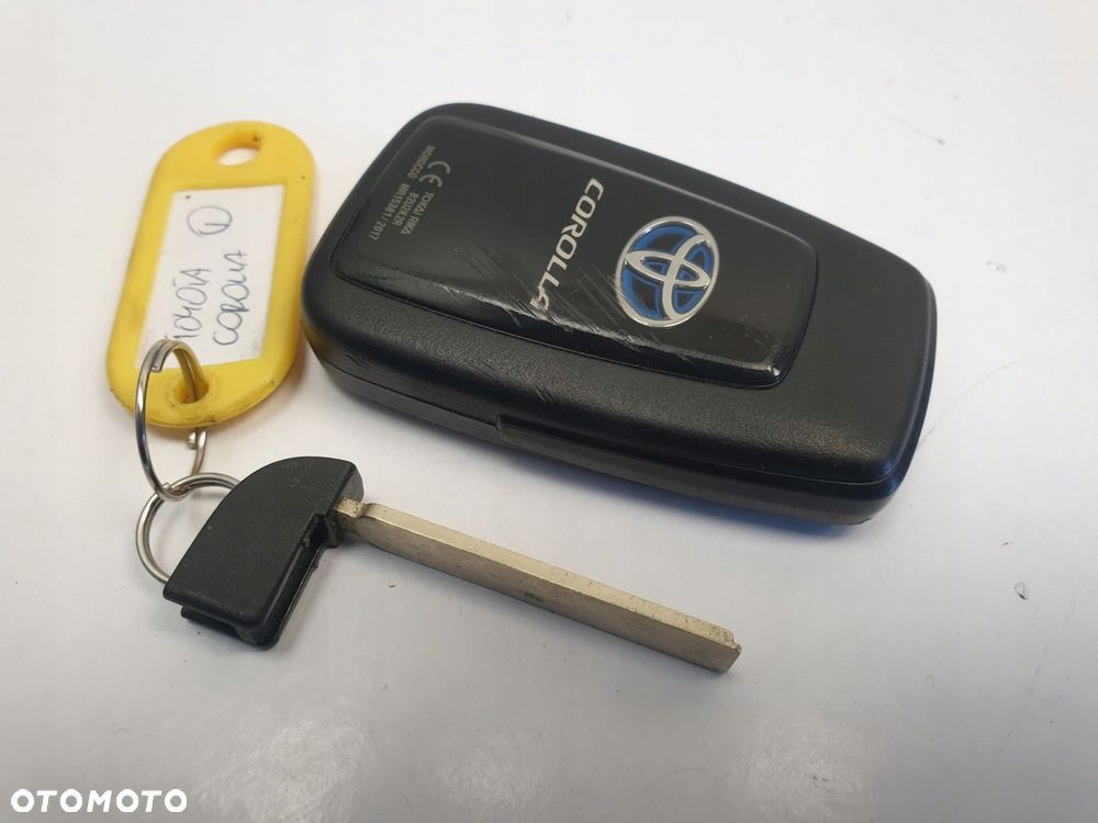Toyota Corolla E21 KLUCZYK pilot MR15381 - 10