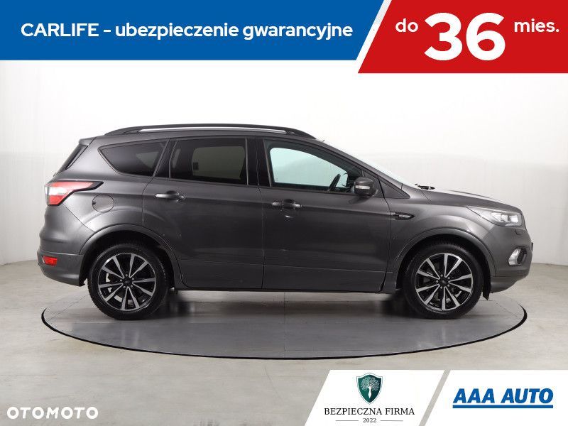 Ford Kuga - 8