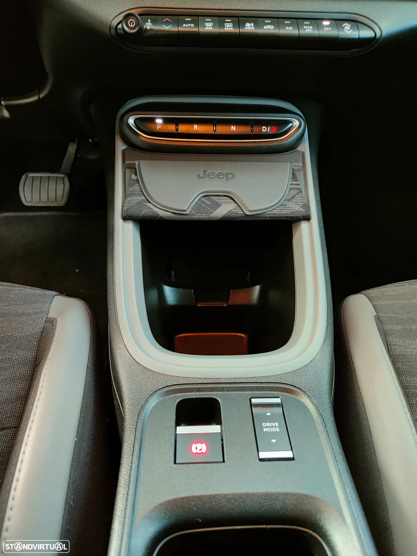 Jeep Avenger 54 kWh Longitude - 12