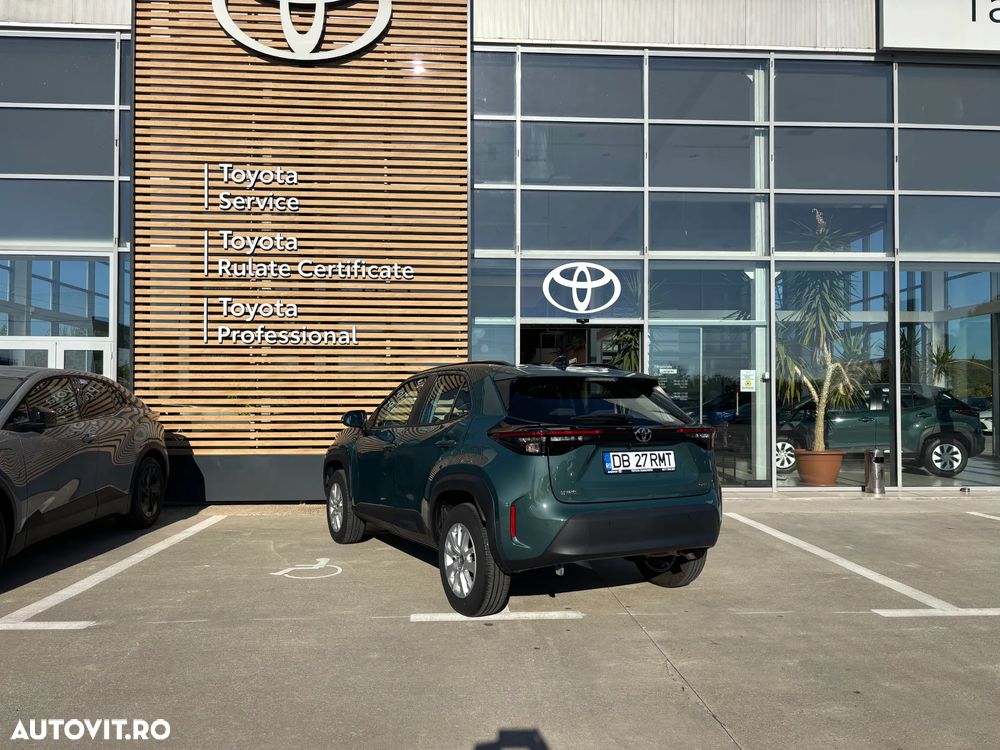 Toyota Yaris Cross 1.5 VVT-i HSD 4x2 Active - 3
