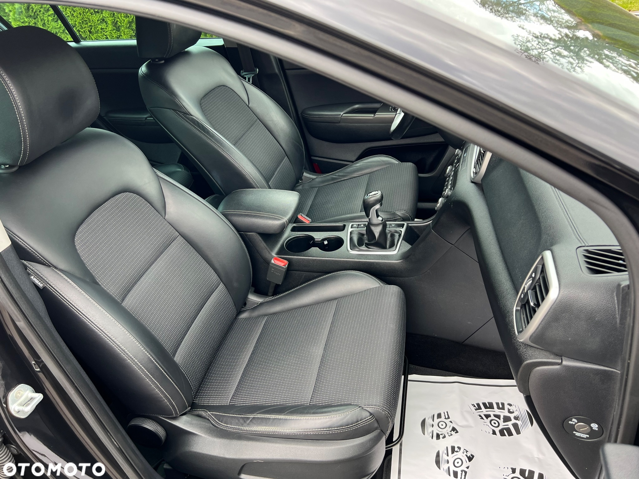 Kia Sportage 1.6 T-GDI L Business Line Plus 2WD - 29