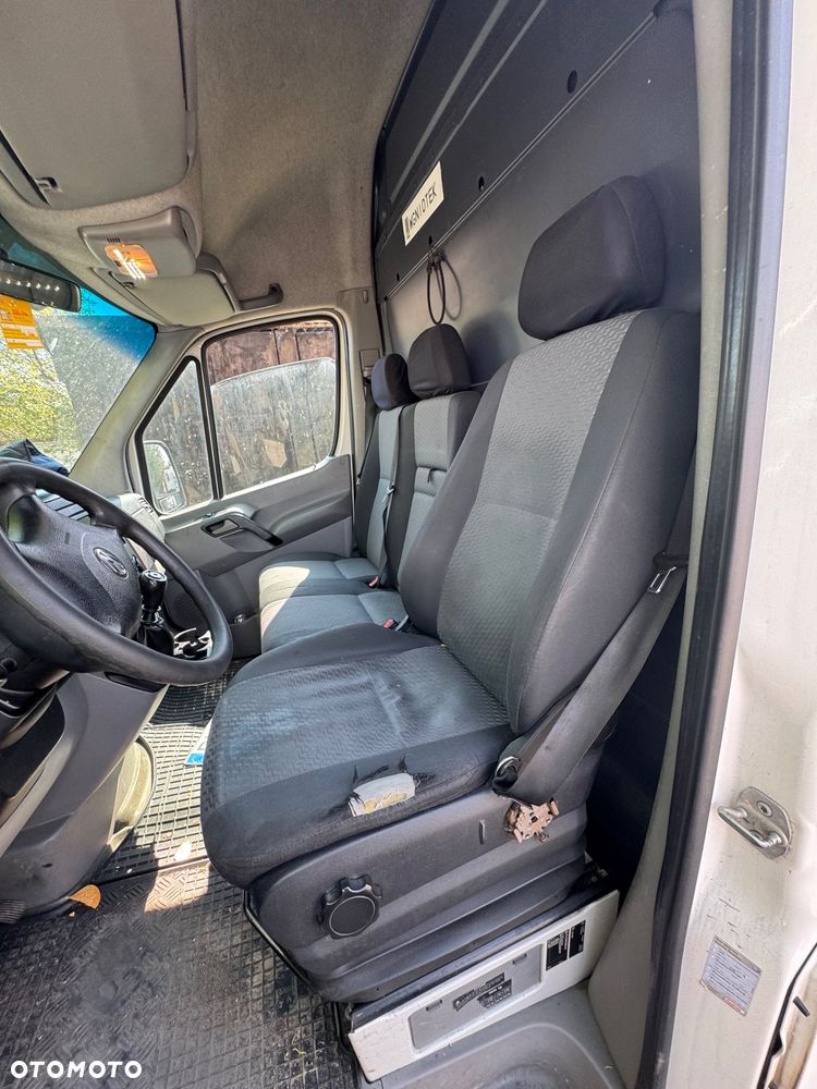 Volkswagen Crafter fotel kanapa przód kompletny maska pas z klima błotnik prawy lewy zderzak grill lift lampa prawa lewa drzwi prawe lewe boczne przesuwne tył tylne drzwi prawe lewe  błotnik prawy lewy - 8