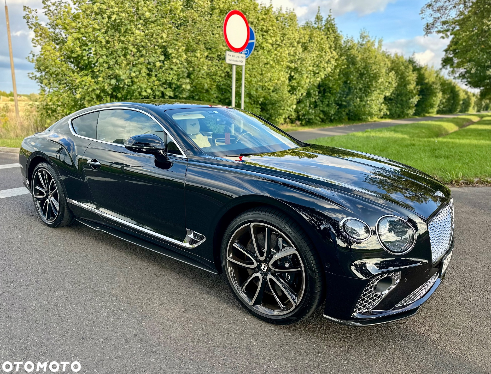 Bentley Continental GT New - 5