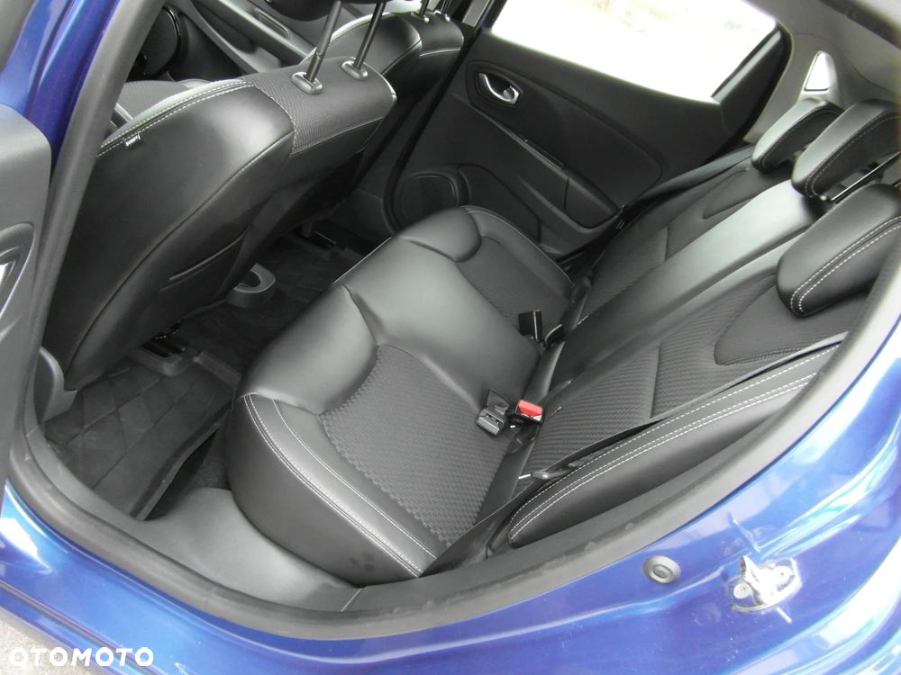 Renault Clio ENERGY TCe 120 INTENS - 32