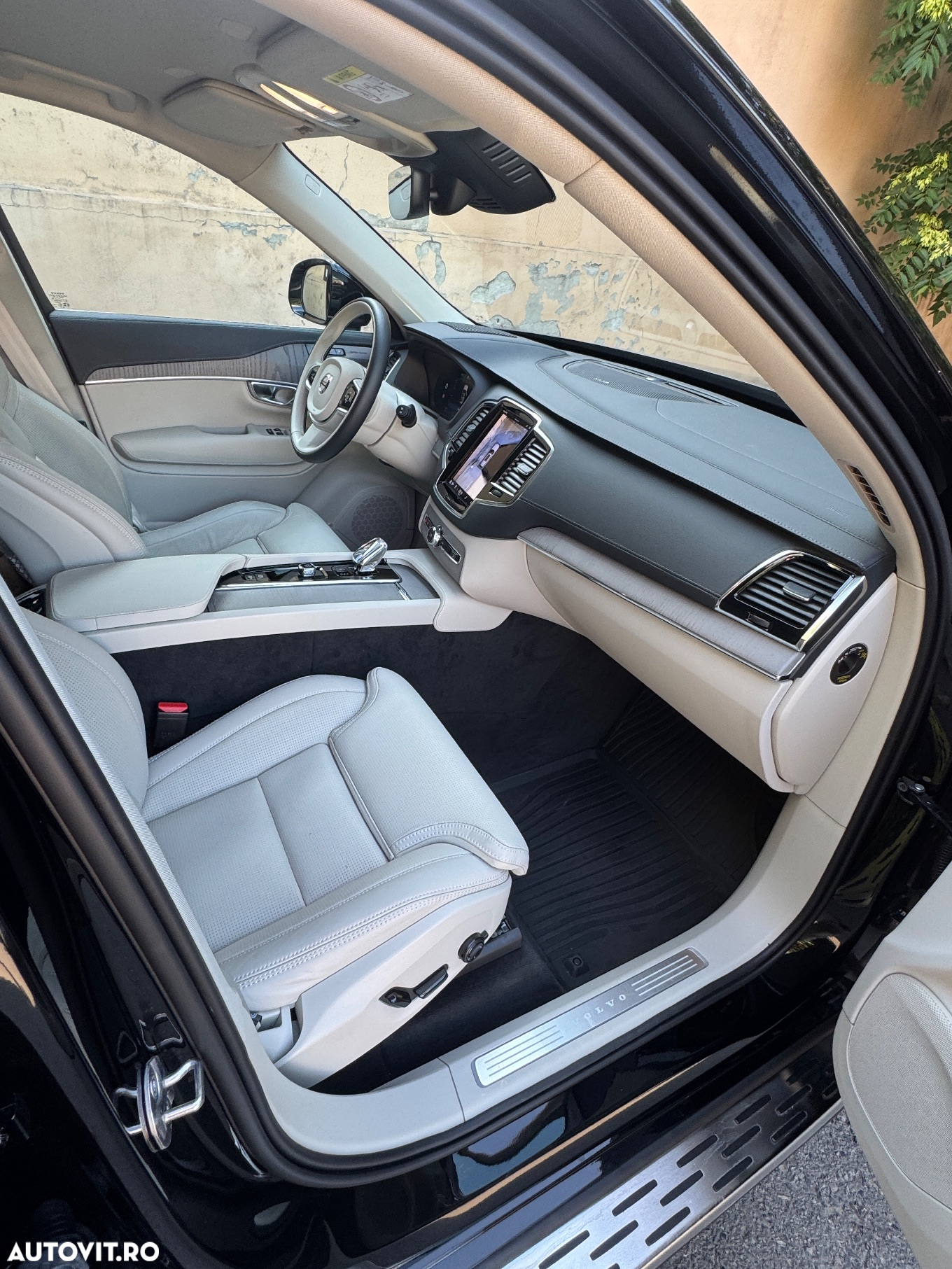 Volvo XC 90 Recharge T8 AWD Plus Bright - 11
