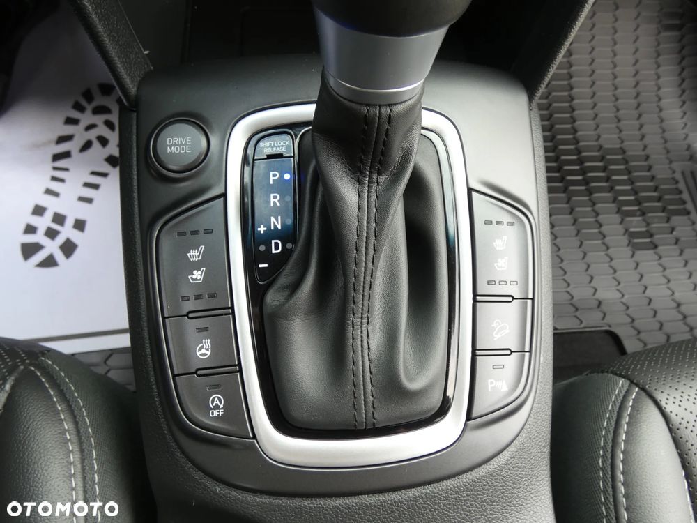 Hyundai Kona 1.6 T-GDI Premium DCT - 26