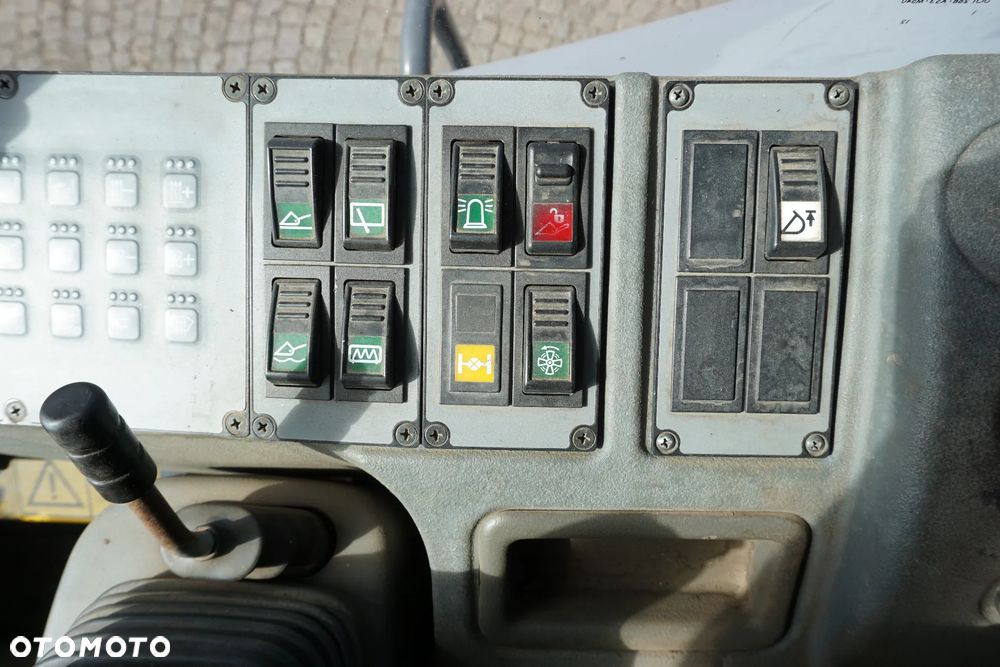Liebherr L542 bez DPF i AdBlue - 24