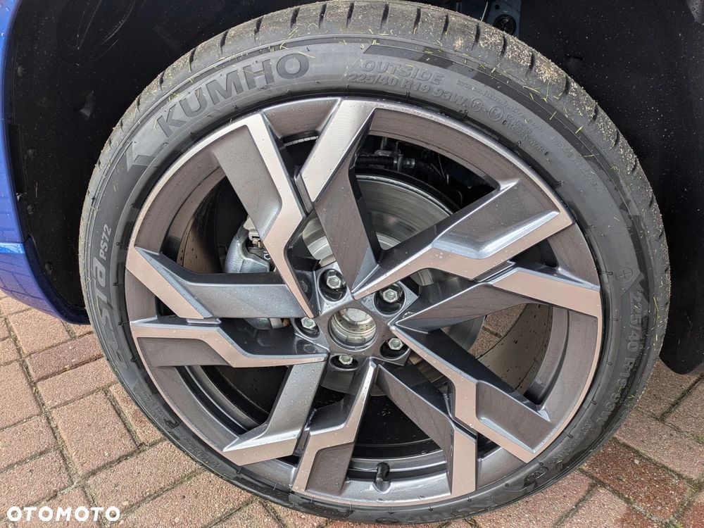 Skoda Karoq 1.5 TSI ACT Sportline DSG - 8