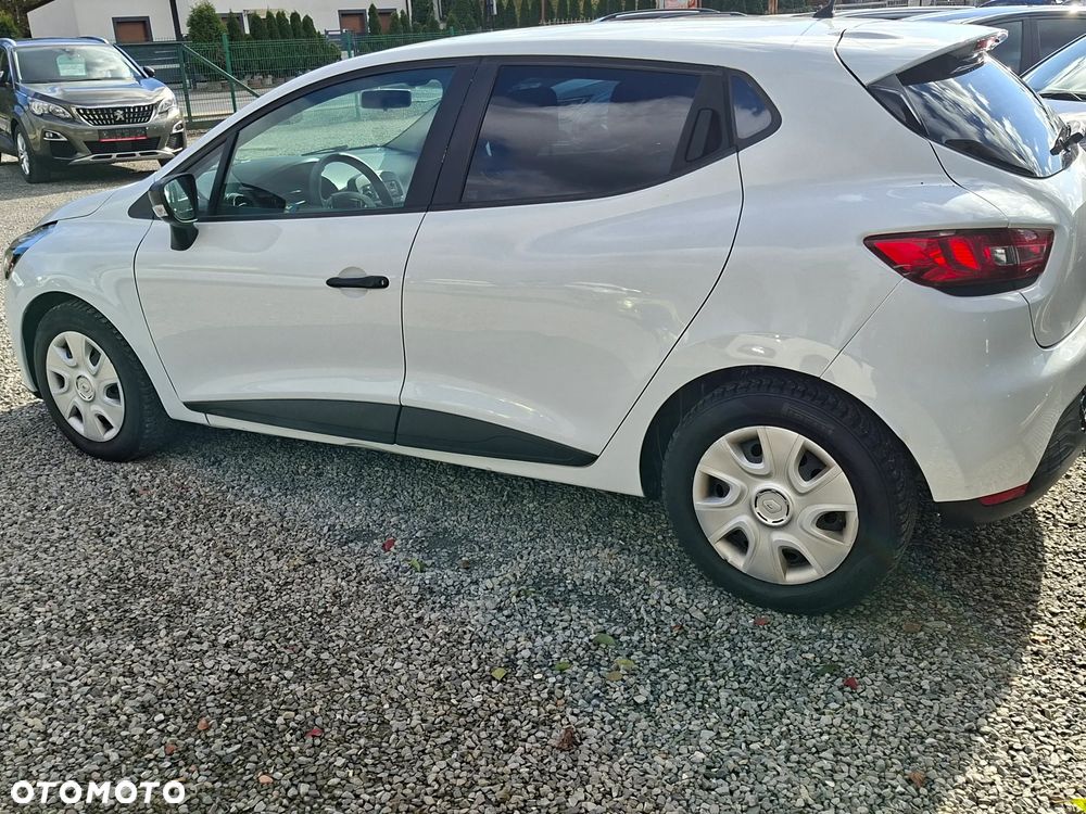 Renault Clio 1.2 16V 75 Dynamique - 5