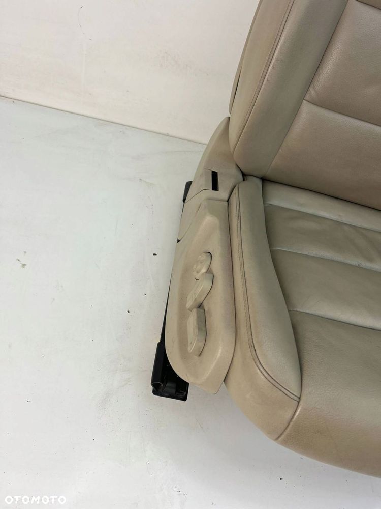 Komptel skórzanych, elektrycznych foteli z boczkami Audi A6 S6 C6 4F - 2