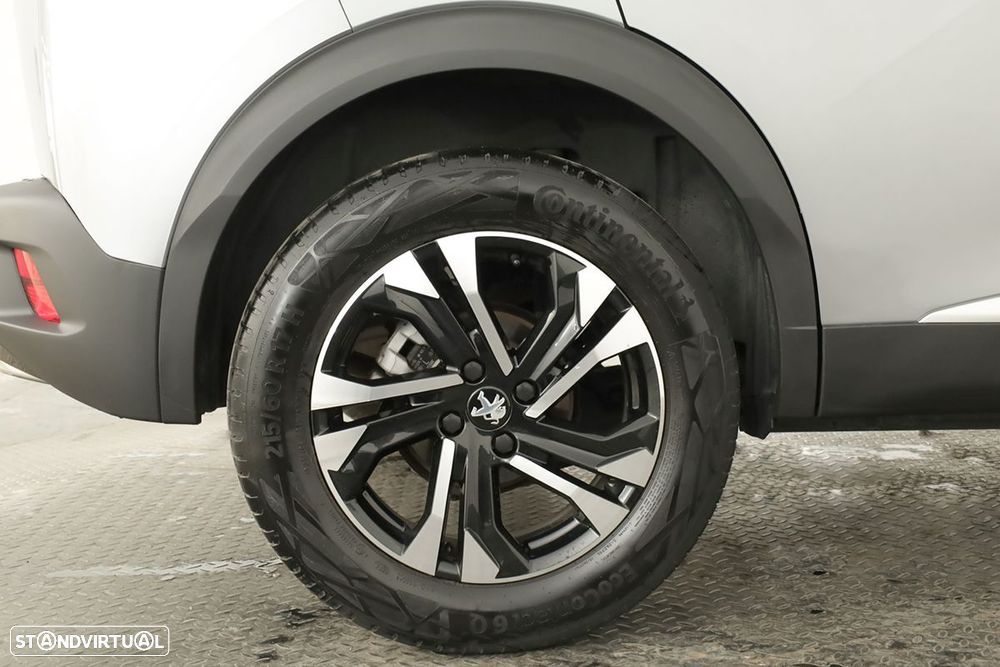 Peugeot 2008 1.2 PureTech Allure Pack EAT8 - 5