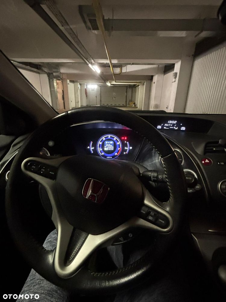 Honda Civic 1.8i-VTEC Type S - 10