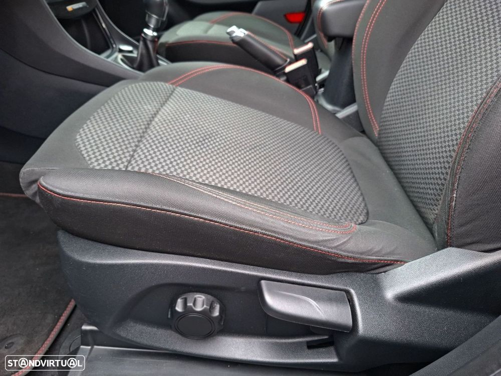 Ford Puma 1.0 EcoBoost MHEV ST-Line - 26