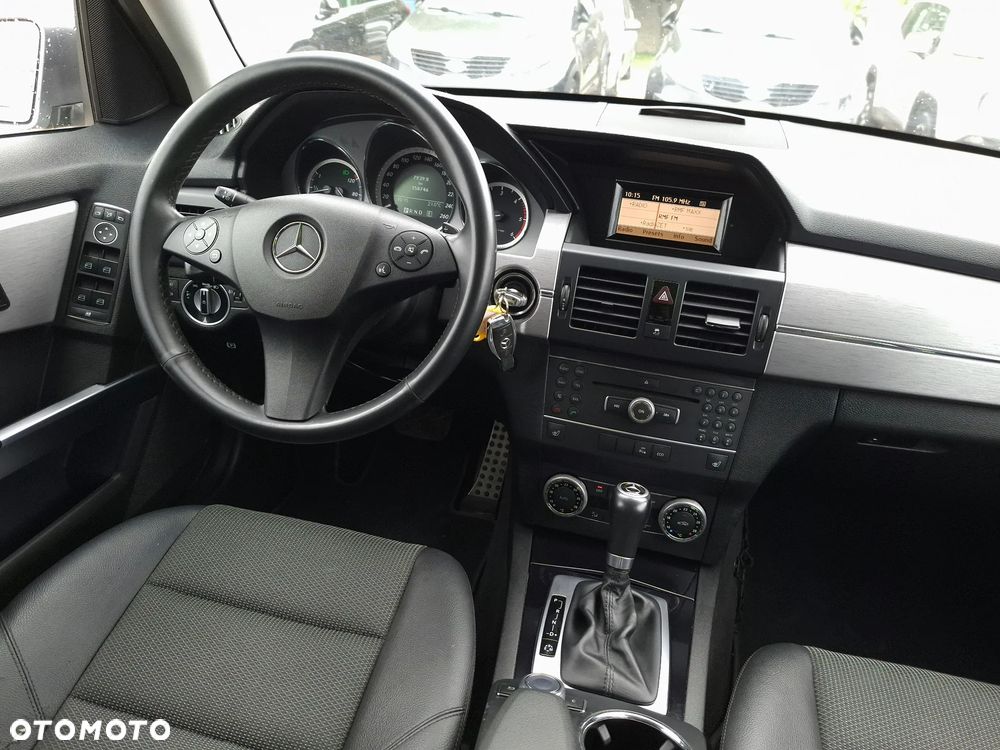 Mercedes-Benz GLK 220 CDI DPF 4Matic BlueEFFICIENCY 7G-TRONIC - 11