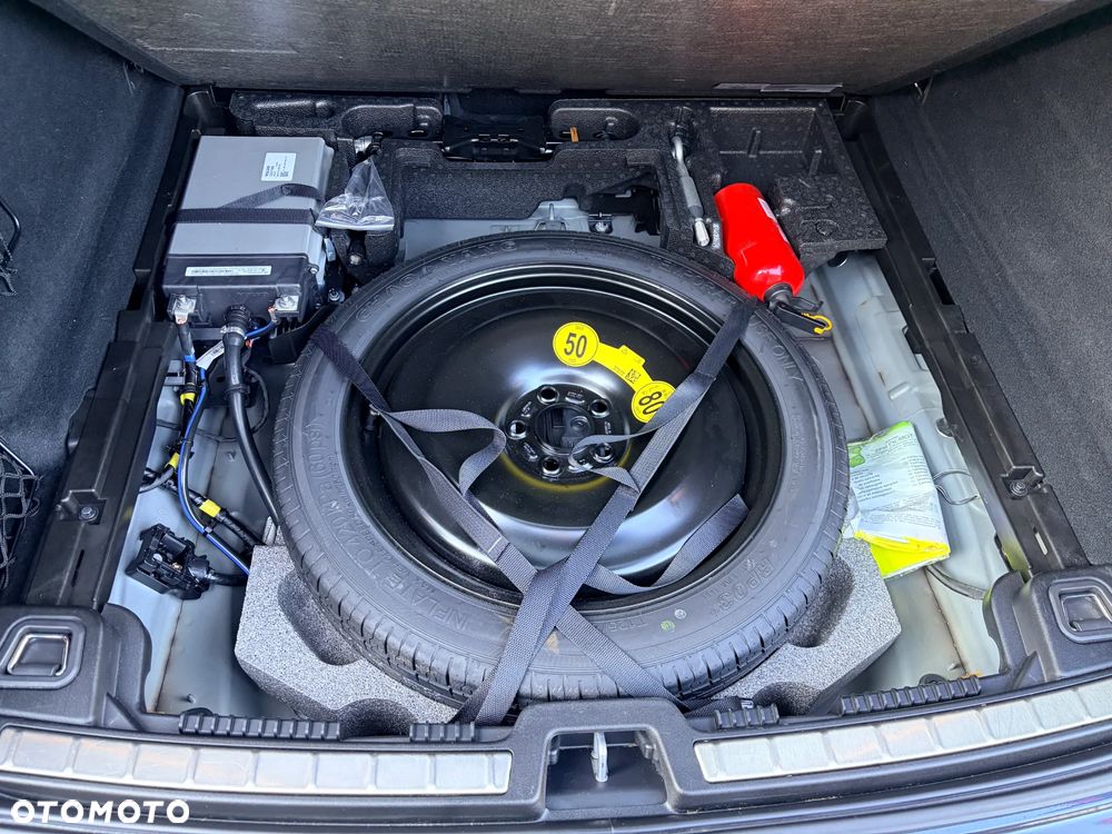 Volvo XC 60 B5 B AWD Ultra Dark - 21