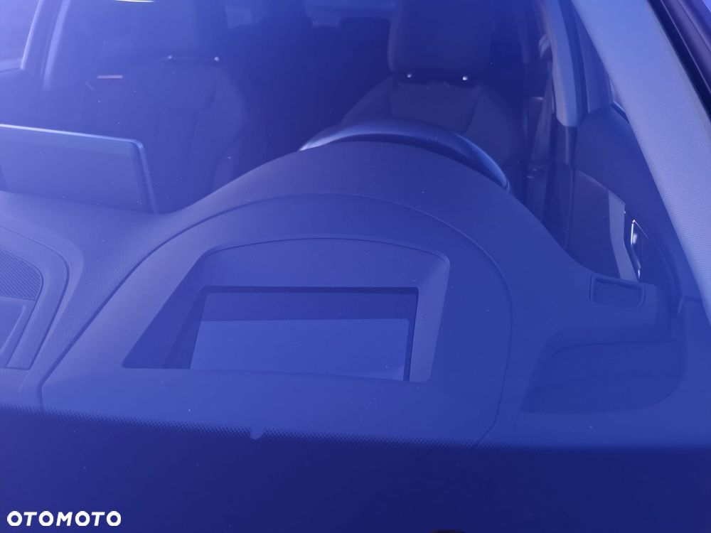 Audi A4 Avant 2.0 TDI S tronic - 31