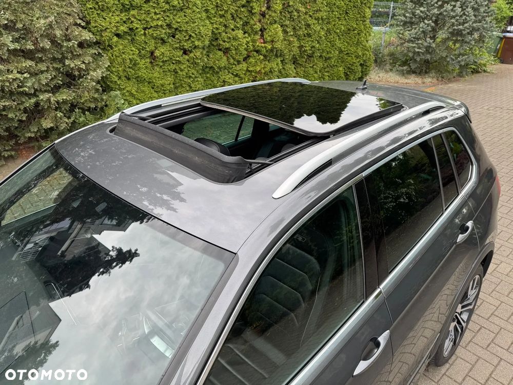 Volkswagen Tiguan 2.0 TDI SCR 4Motion (BlueMotion Techn.) DSG Highline - 23