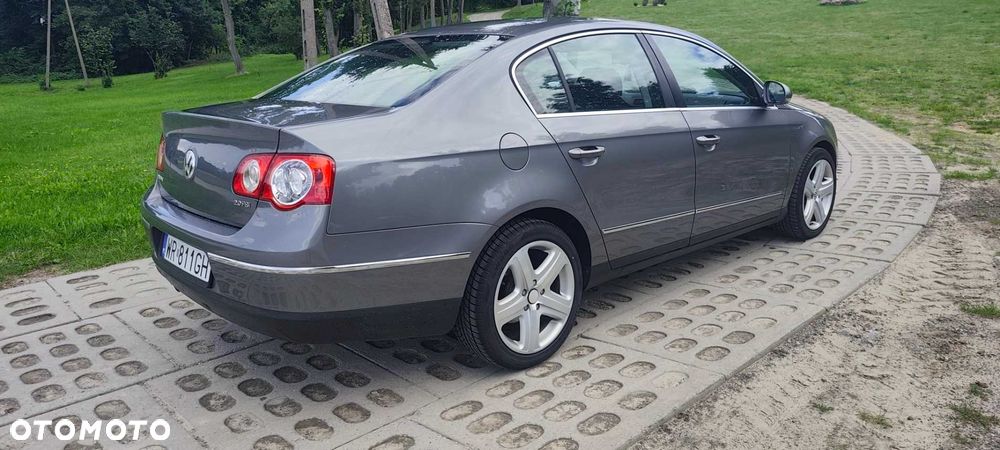 Volkswagen Passat - 3