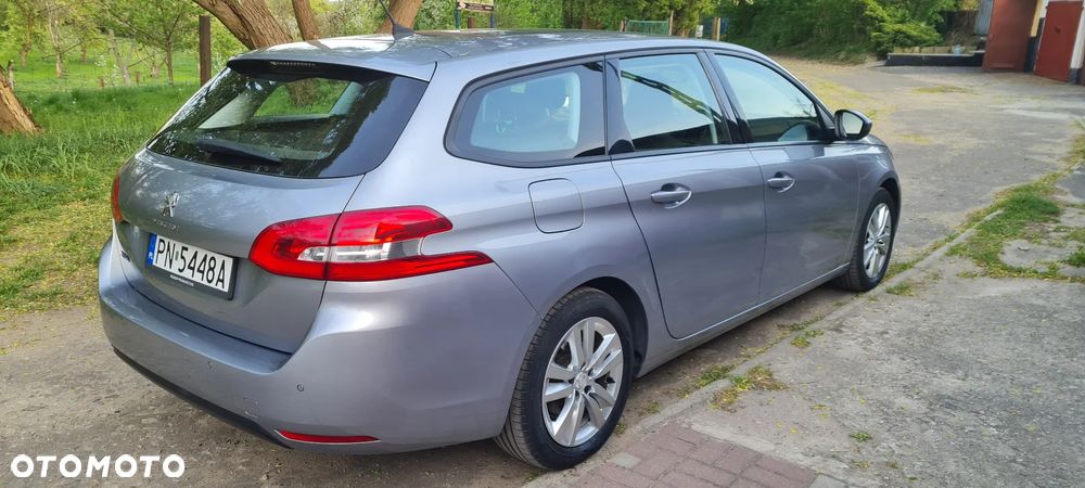 Peugeot 308 - 4