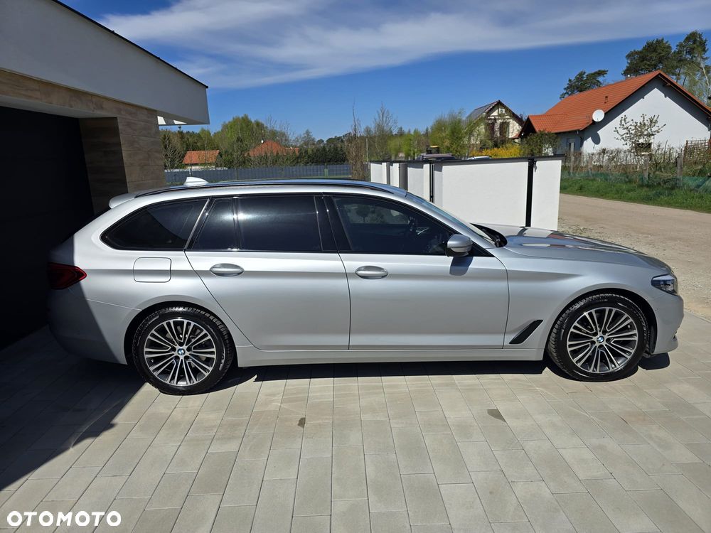 BMW Seria 5 520d Sport Line sport - 16