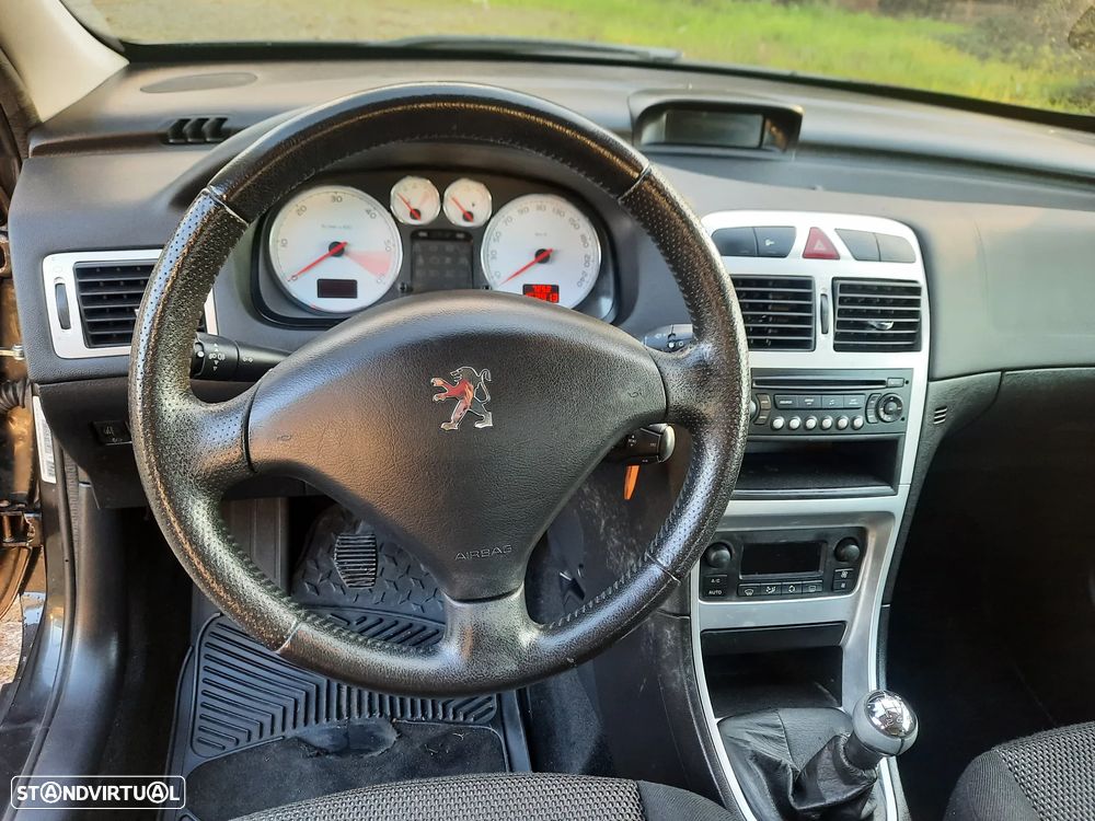 Peugeot 307 1.6 HDi Sport - 6