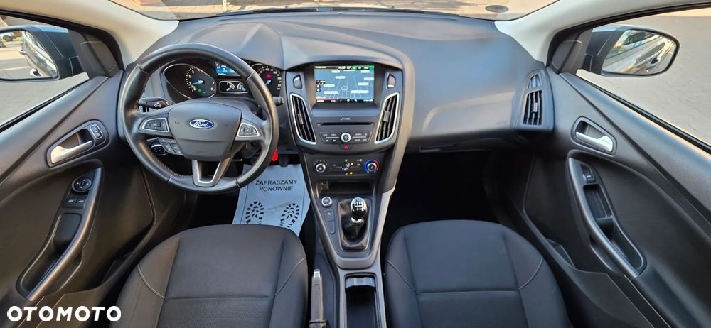 Ford Focus 1.0 EcoBoost Titanium - 6
