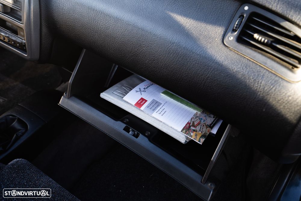 Honda Civic 1.6 VTi - 8