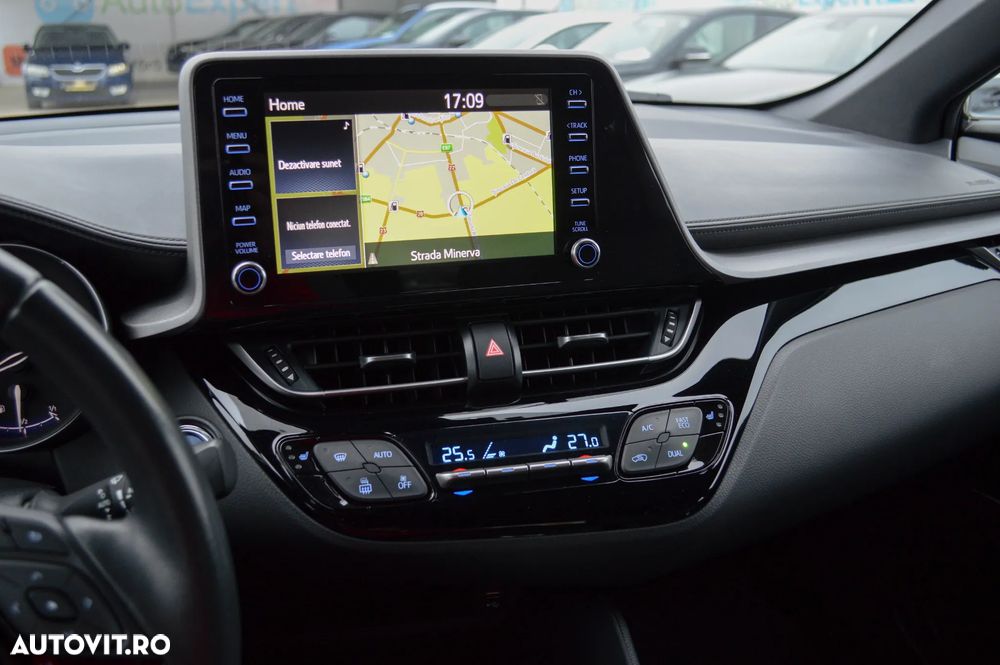 Toyota C-HR Business-Edition - 27