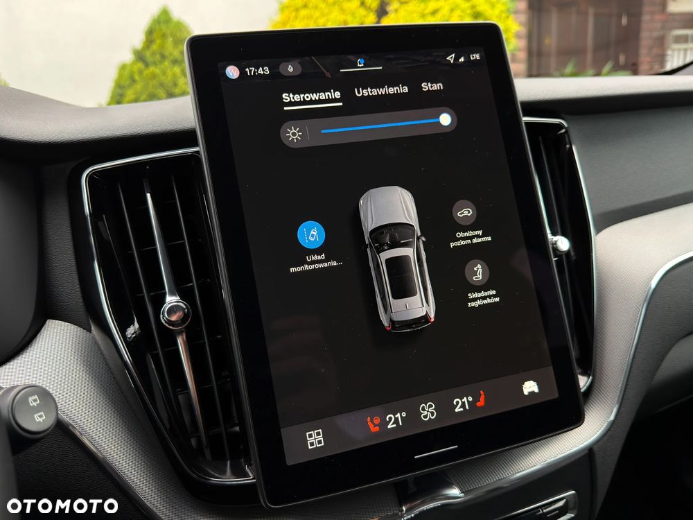 Volvo XC 60 B5 B AWD Geartronic RDesign - 24