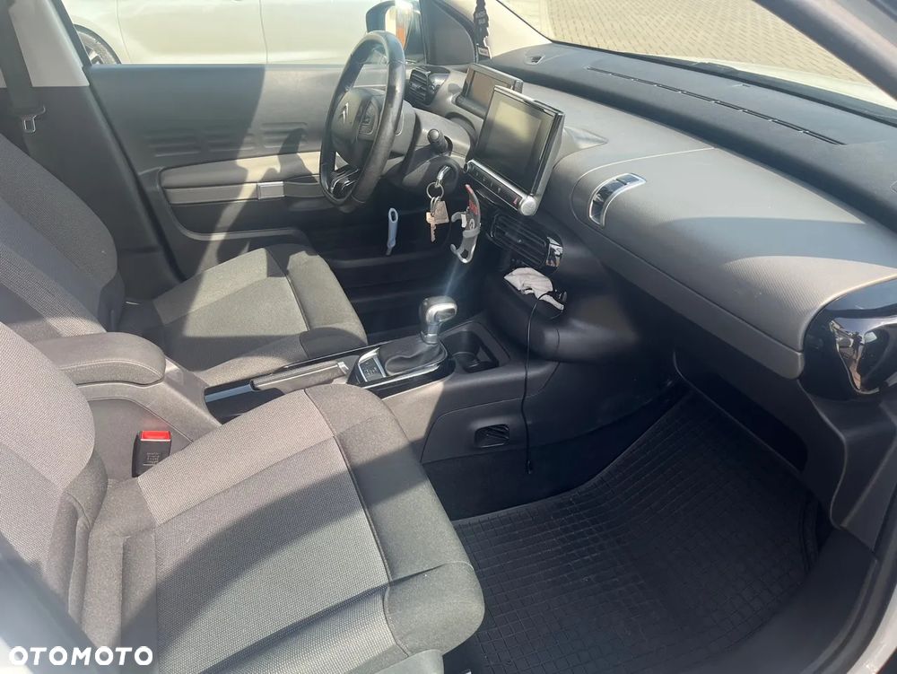 Citroën C4 Cactus 1.2 PureTech Feel S&S EAT6 - 18
